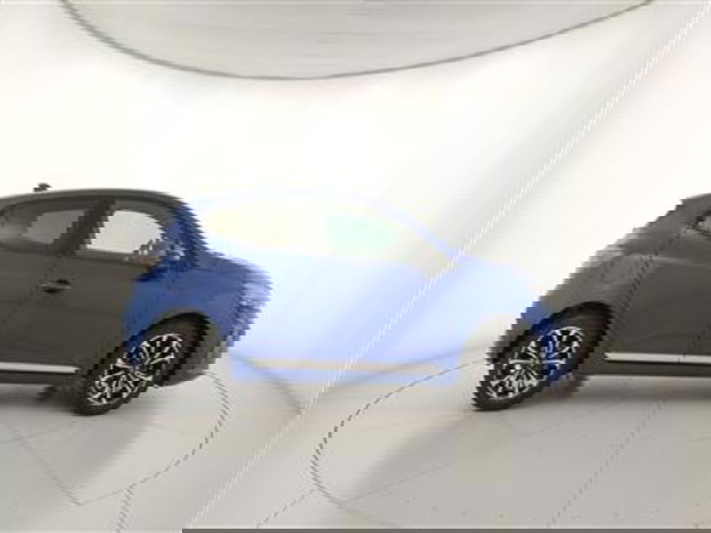 Renault Clio usata a Bari (9)