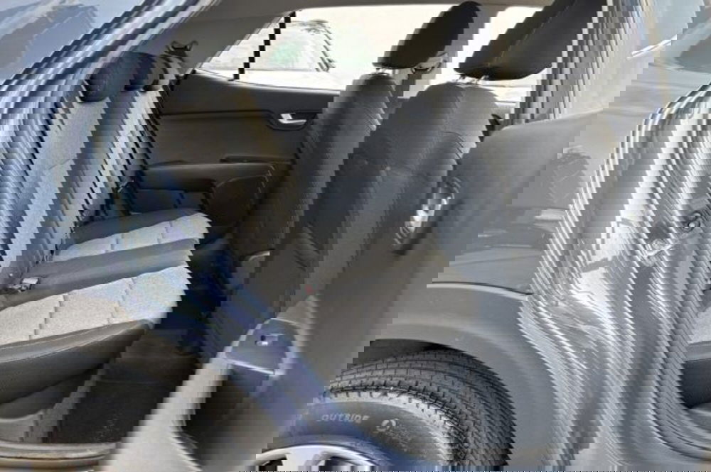 Kia Stonic usata a Latina (10)