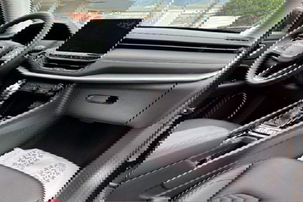 Jeep Compass usata a Latina (9)
