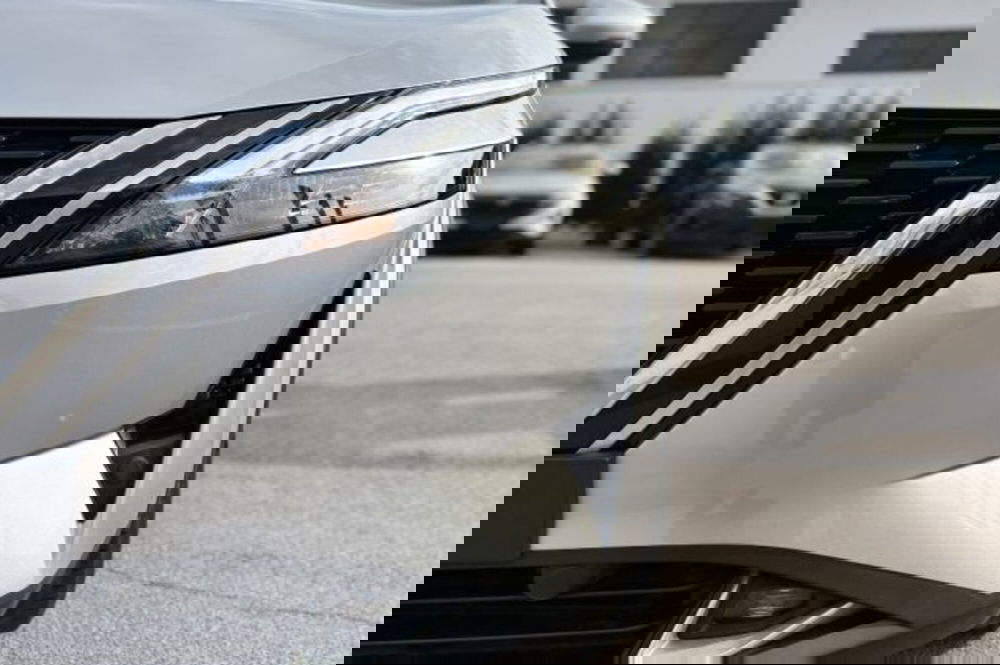 Nissan Qashqai usata a Latina (11)