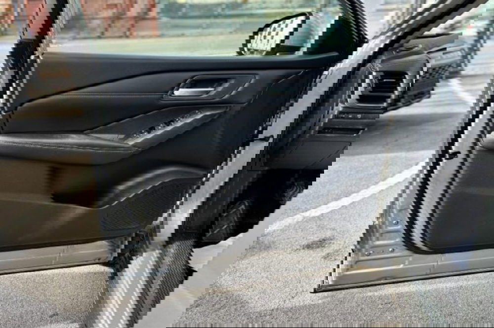 Nissan Qashqai usata a Latina (12)