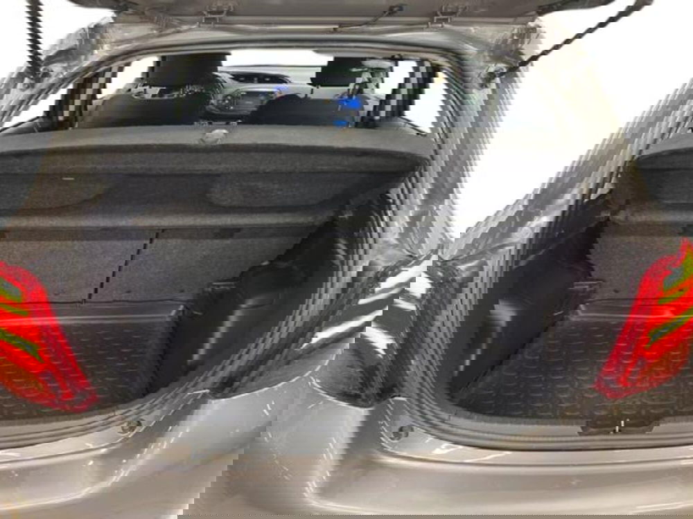 Toyota Yaris Cross usata a Vercelli (11)