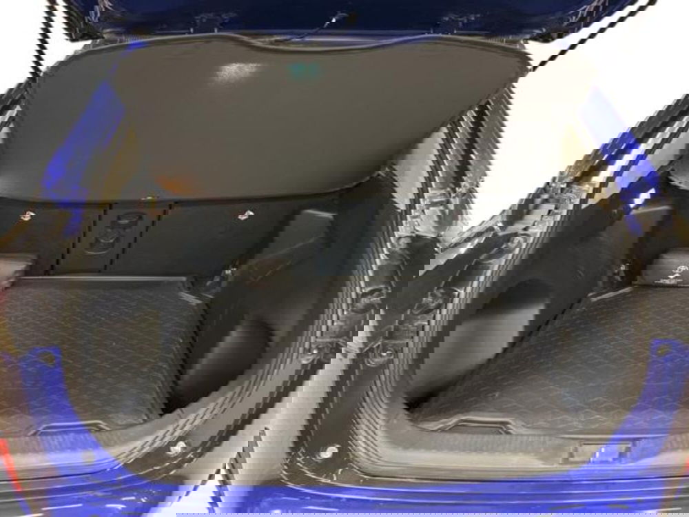 Toyota Yaris Cross usata a Vercelli (11)