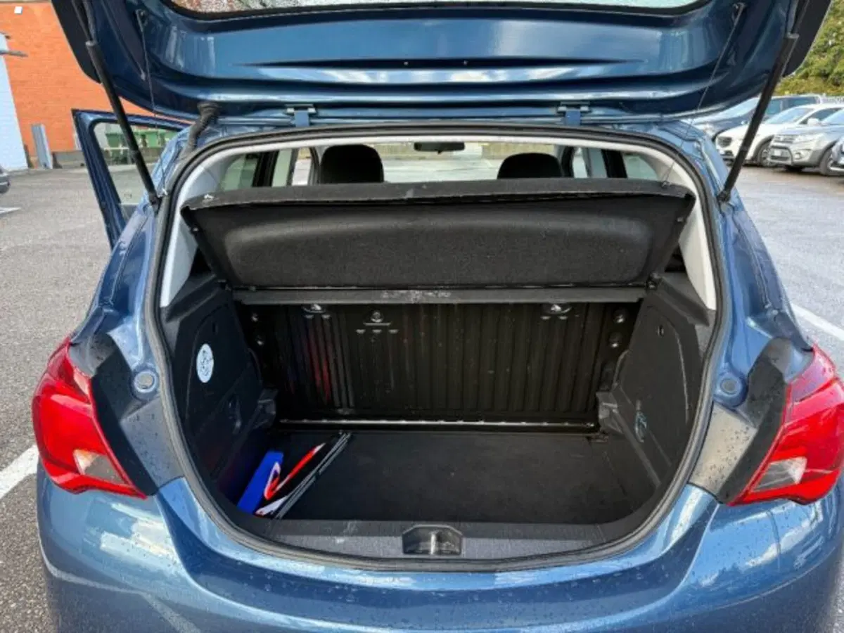 Opel Corsa usata a Lucca (8)