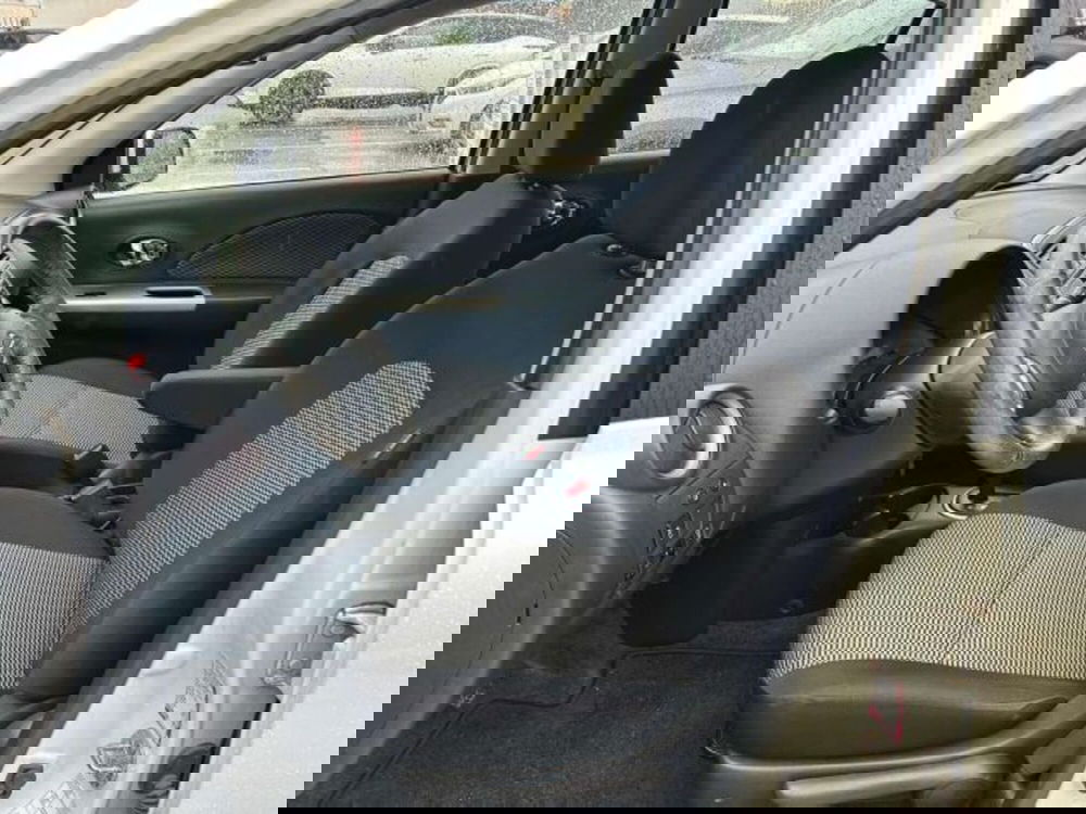 Nissan Micra usata a Firenze (15)