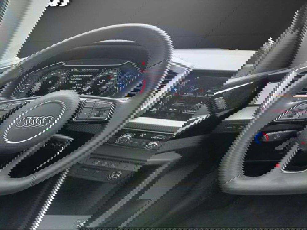 Audi A1 Sportback usata a Milano (11)