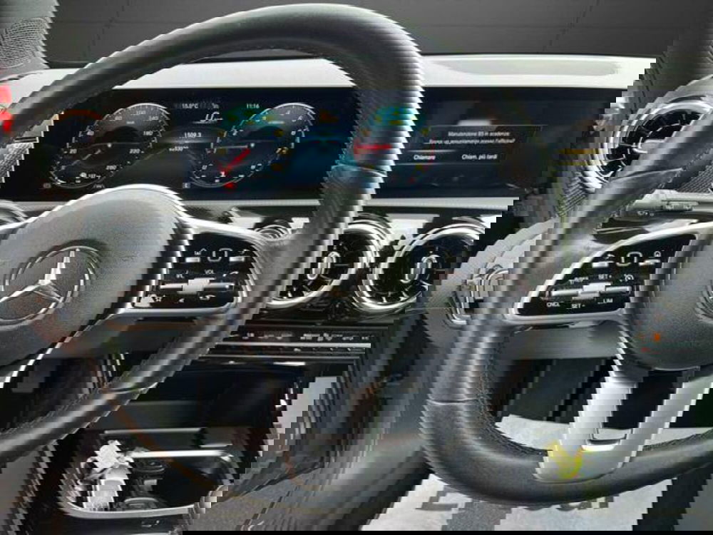 Mercedes-Benz Classe A Sedan usata a Milano (14)