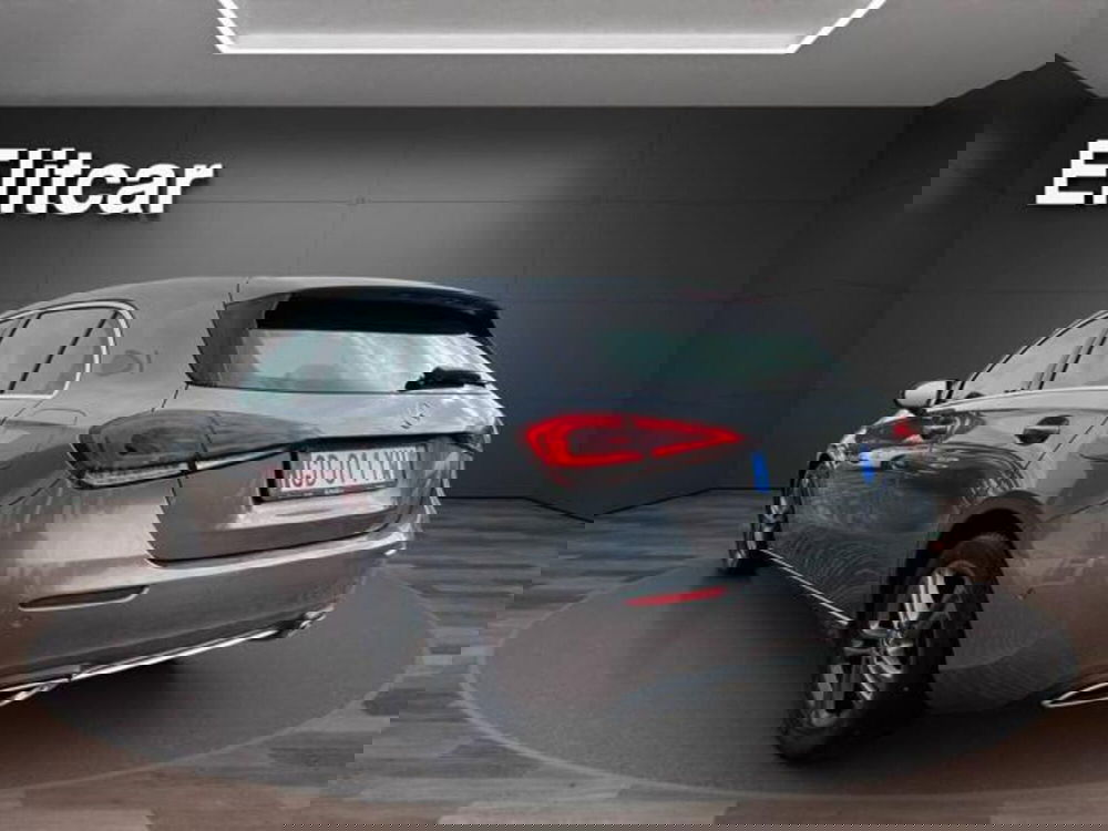 Mercedes-Benz Classe A Sedan usata a Milano (3)