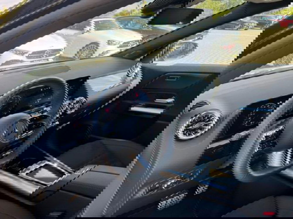 Mercedes-Benz GLA SUV usata a Milano (11)