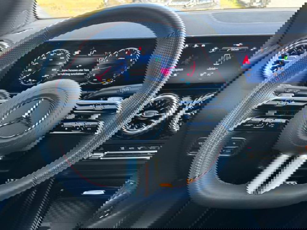 Mercedes-Benz GLA SUV usata a Milano (13)