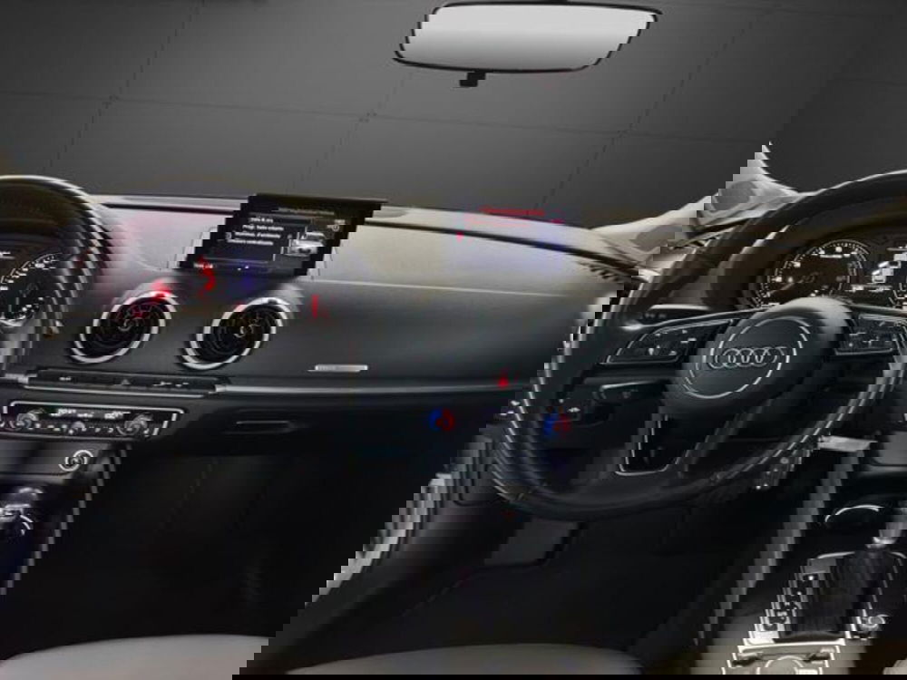 Audi A3 Sportback usata a Milano (9)