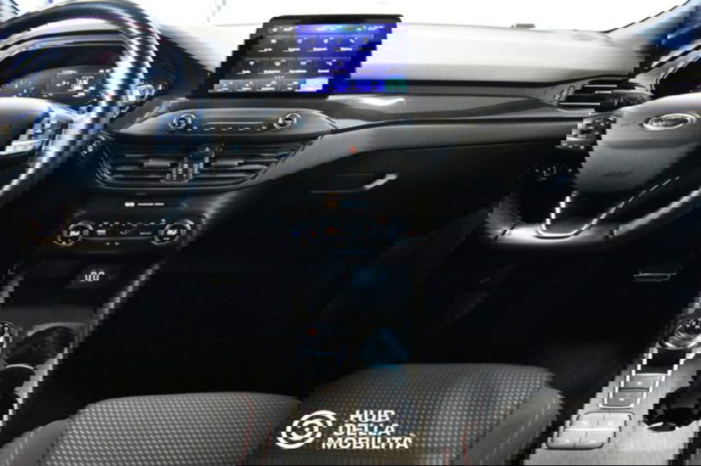 Ford Focus Station Wagon usata a Perugia (11)