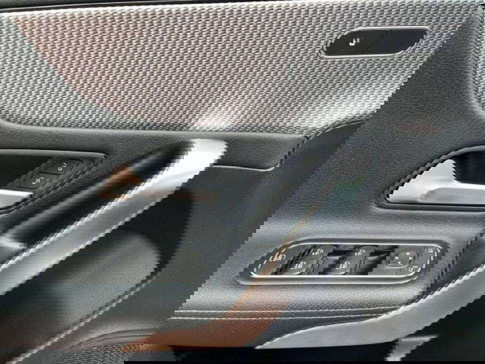 Mercedes-Benz Classe A Sedan usata a Novara (11)