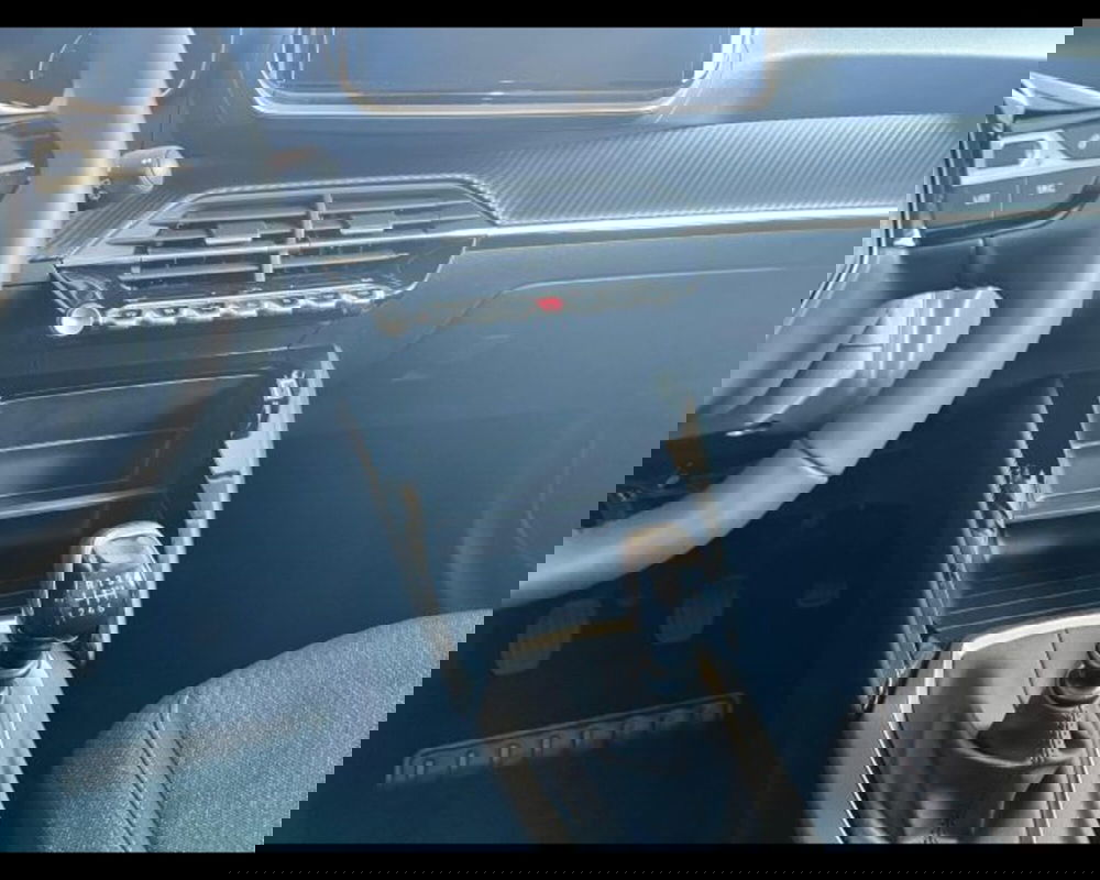 Peugeot 208 nuova a Alessandria (10)