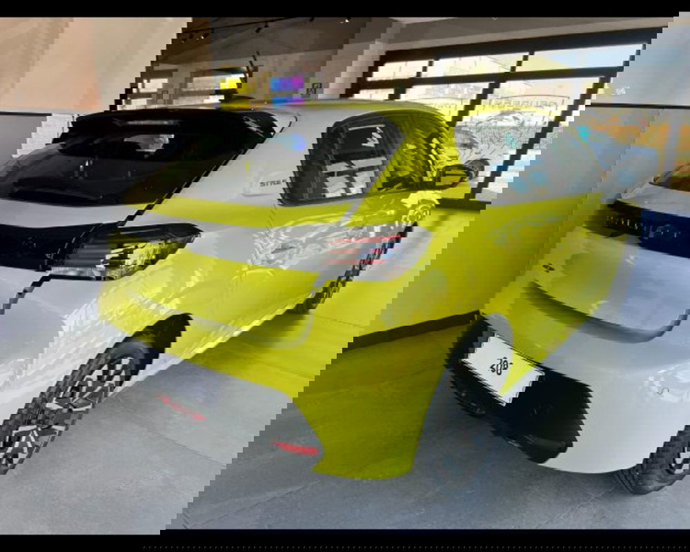 Peugeot 208 nuova a Alessandria (8)