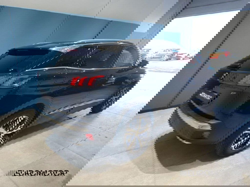 Peugeot 3008 usata a Bari (10)