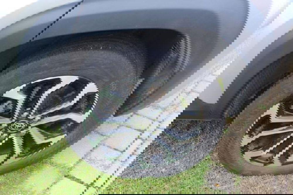 Toyota Yaris Cross usata a Roma (15)