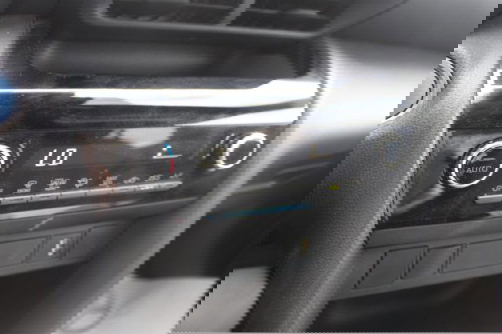 Toyota Yaris Cross usata a Roma (19)