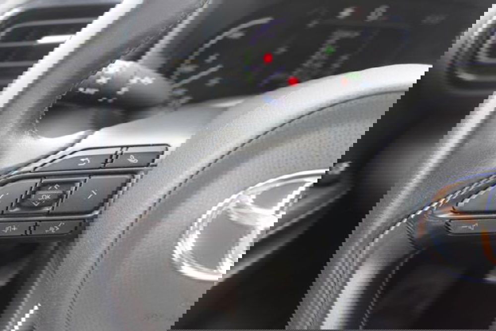 Toyota Yaris Cross usata a Roma (20)