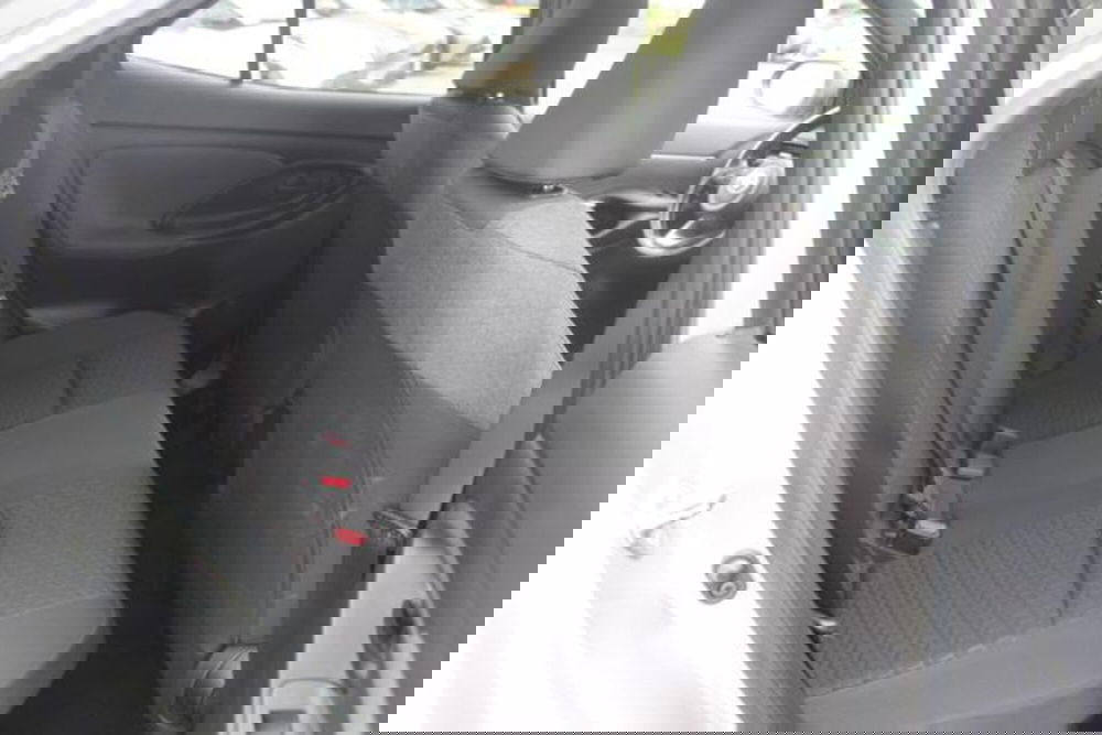 Toyota Yaris Cross usata a Roma (8)