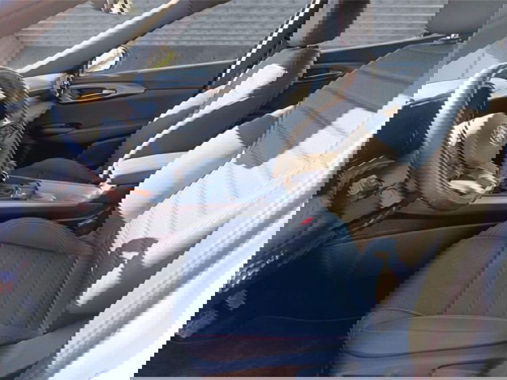 Alfa Romeo Tonale usata a Bari (10)