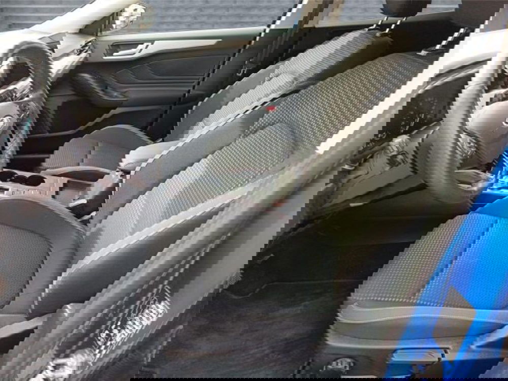 Ford Focus usata a Bari (11)