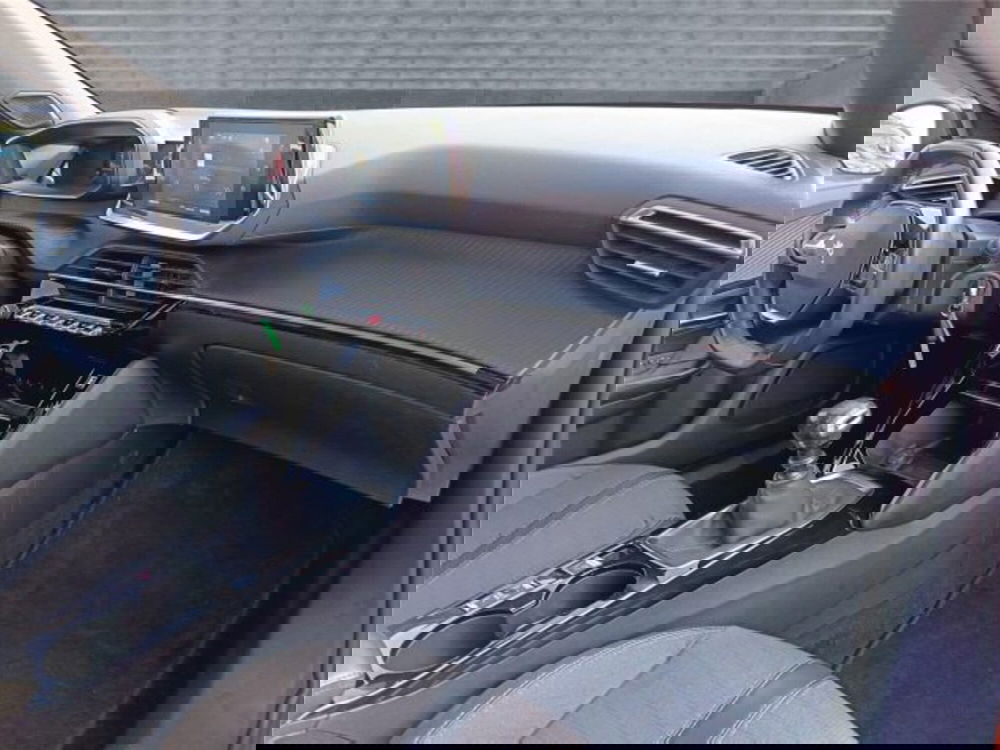 Peugeot 2008 usata a Bari (12)