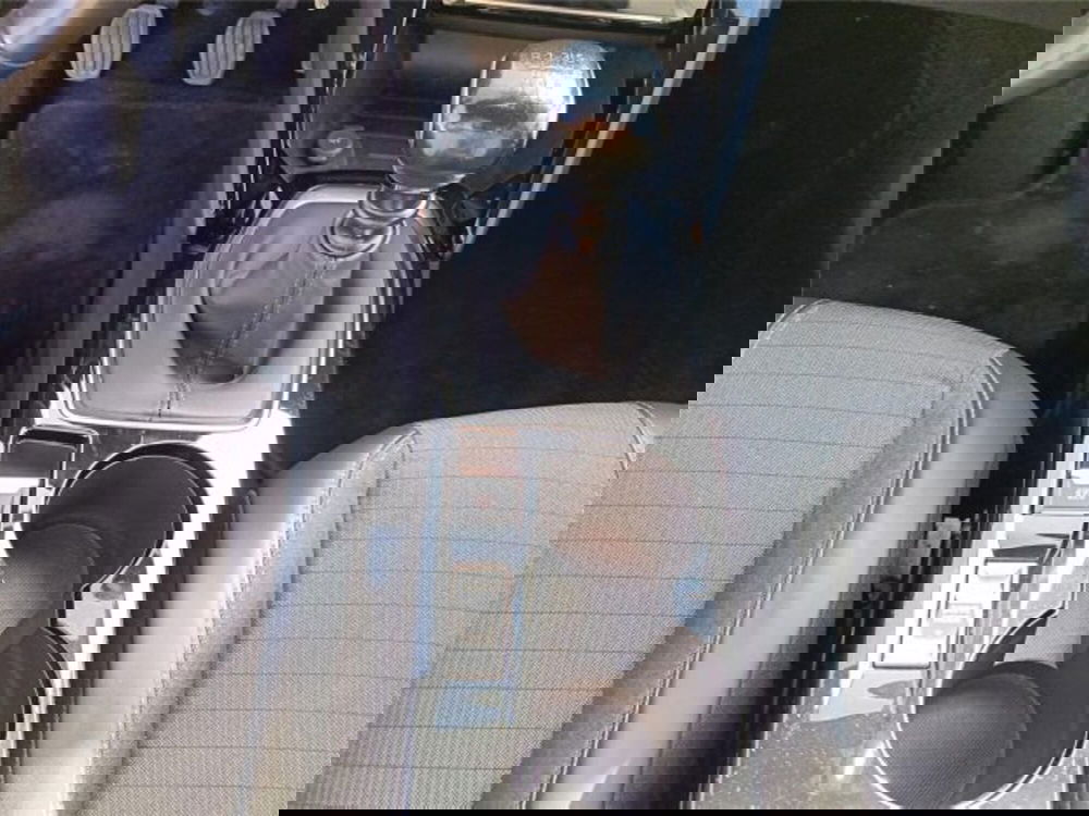 Peugeot 2008 usata a Bari (20)