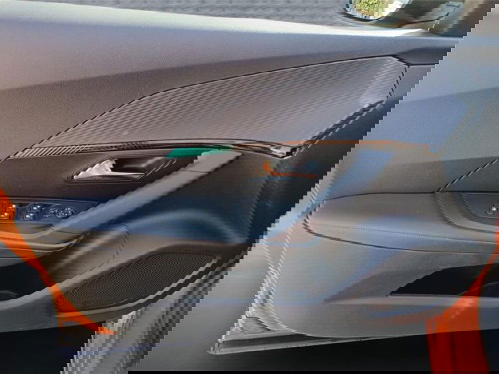 Peugeot 2008 usata a Bari (9)