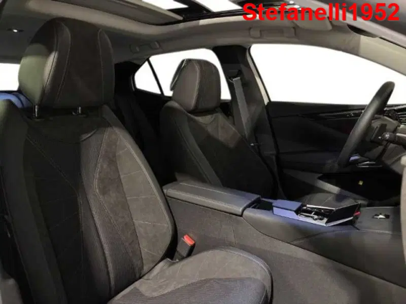 Ds DS 4 nuova a Bologna (16)