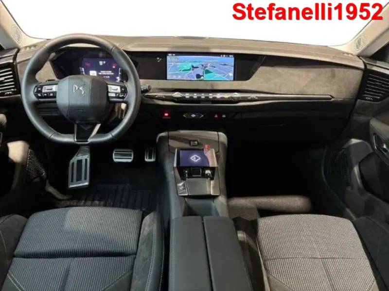 Ds DS 4 nuova a Bologna (13)