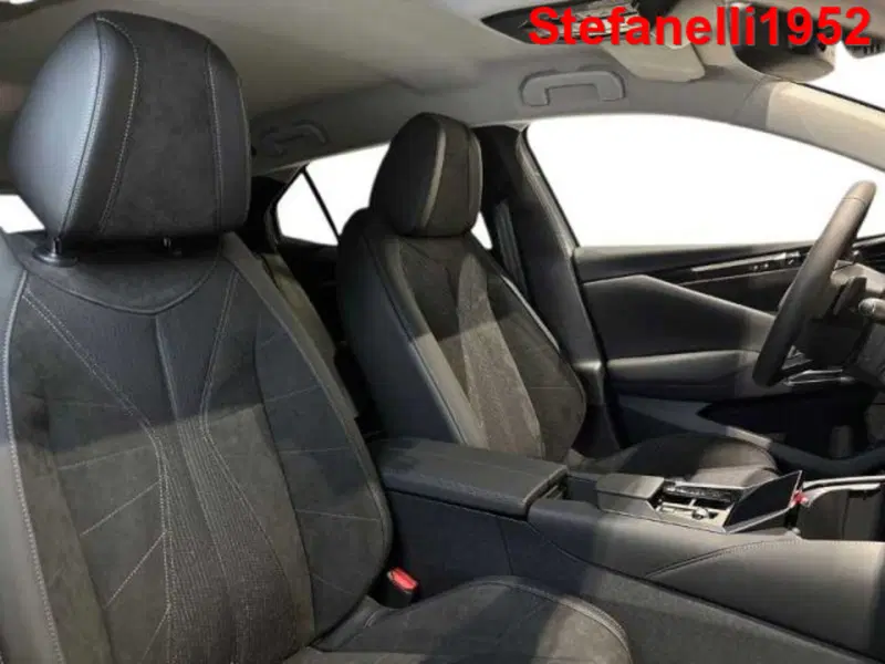 Ds DS 4 nuova a Bologna (16)