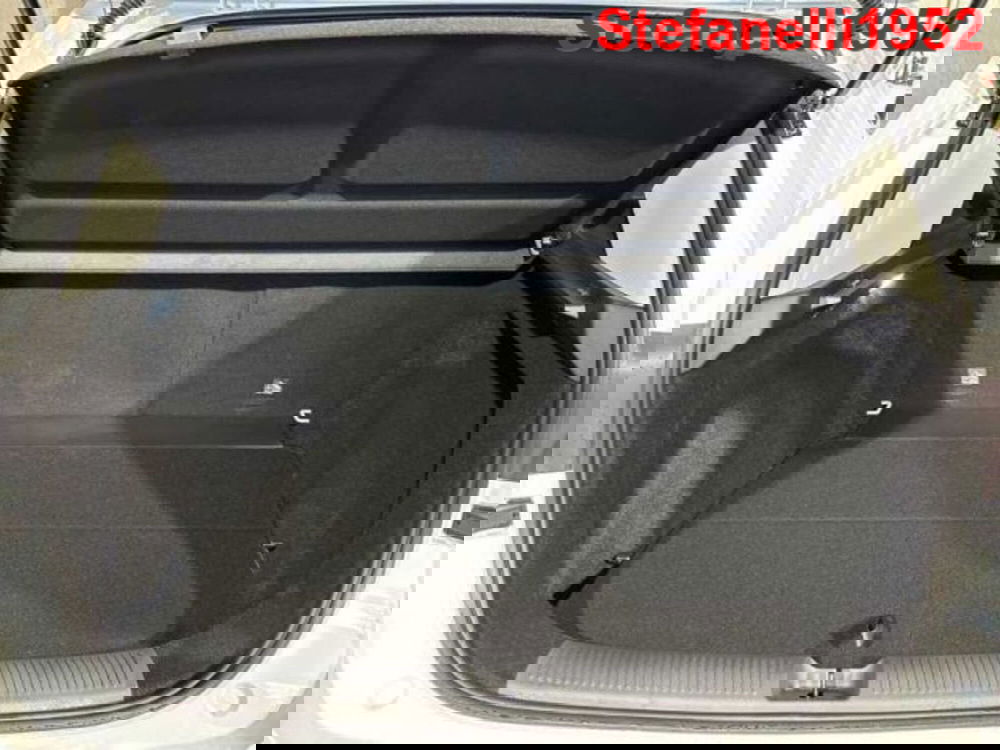 Mg ZS EV nuova a Bologna (7)