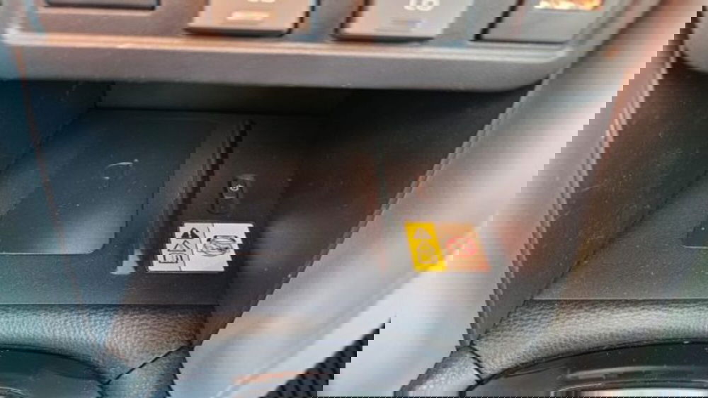 Toyota Corolla Cross Hybrid usata a Lucca (12)