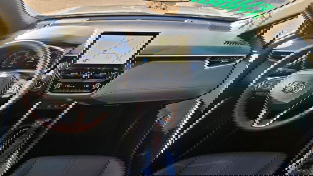 Toyota Corolla Cross Hybrid usata a Lucca (16)