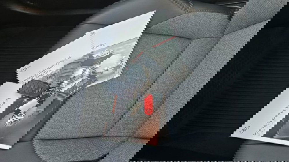 Toyota Corolla Cross Hybrid usata a Lucca (8)