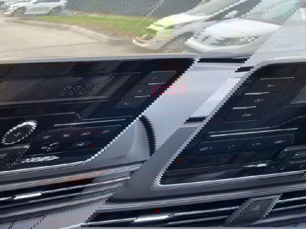 Maxus Deliver Cabinato nuova a Torino (8)