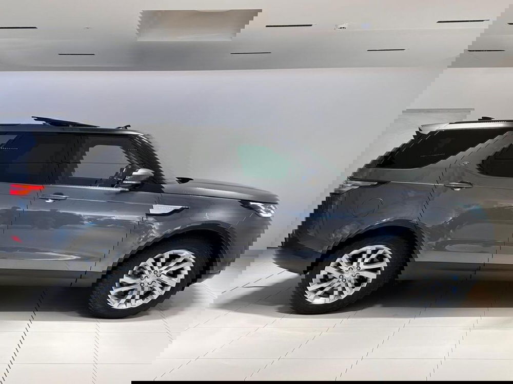 Land Rover Discovery Sport usata a Varese (6)