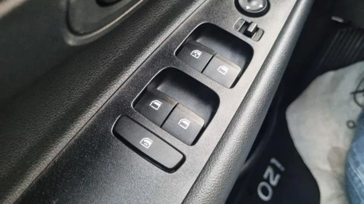Hyundai i20 usata a Savona (12)