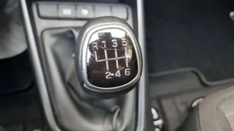 Hyundai i20 usata a Savona (8)