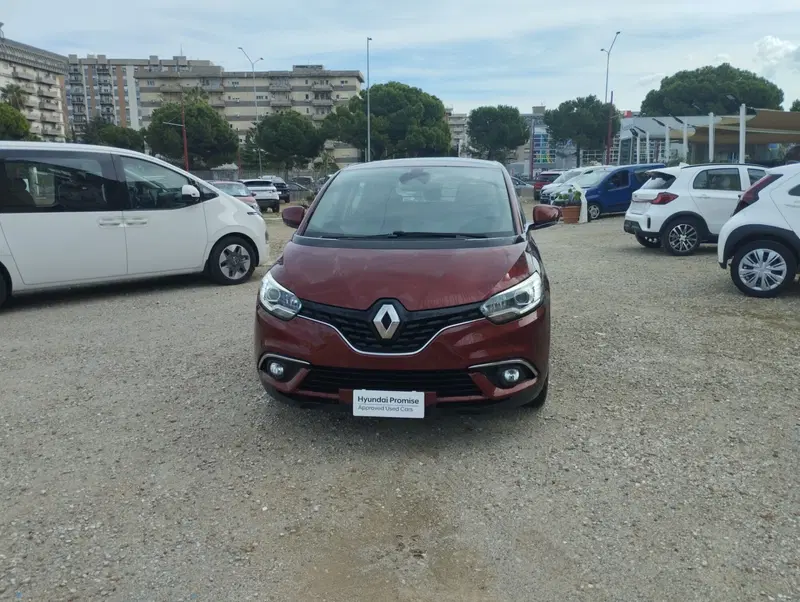 Renault Scenic E-Tech Electric usata a Palermo (2)