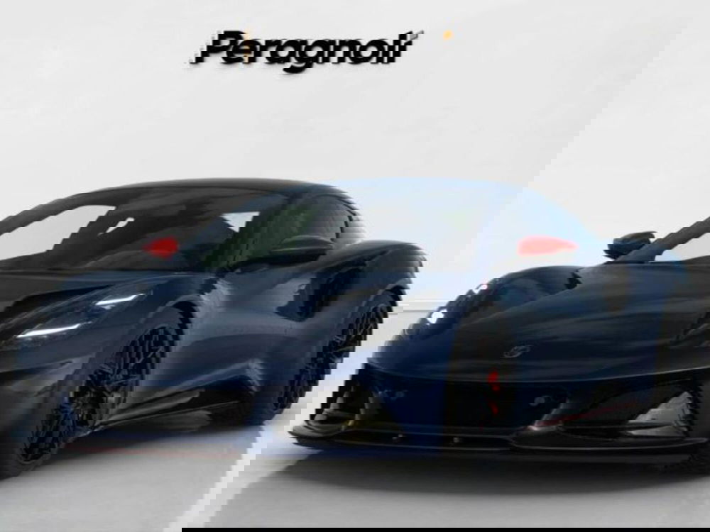 Lotus Emira nuova a Firenze