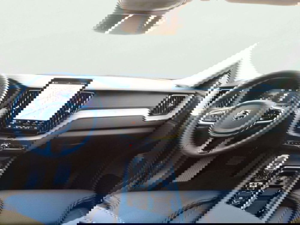Volvo XC60 usata a Firenze (7)