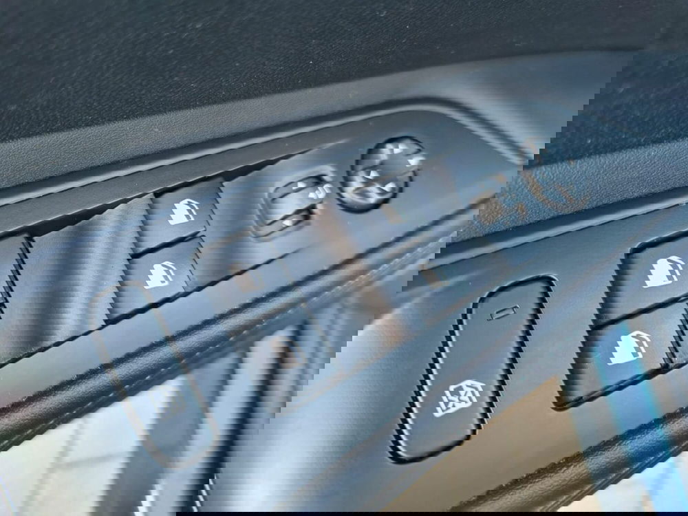 Peugeot 3008 usata a Firenze (19)