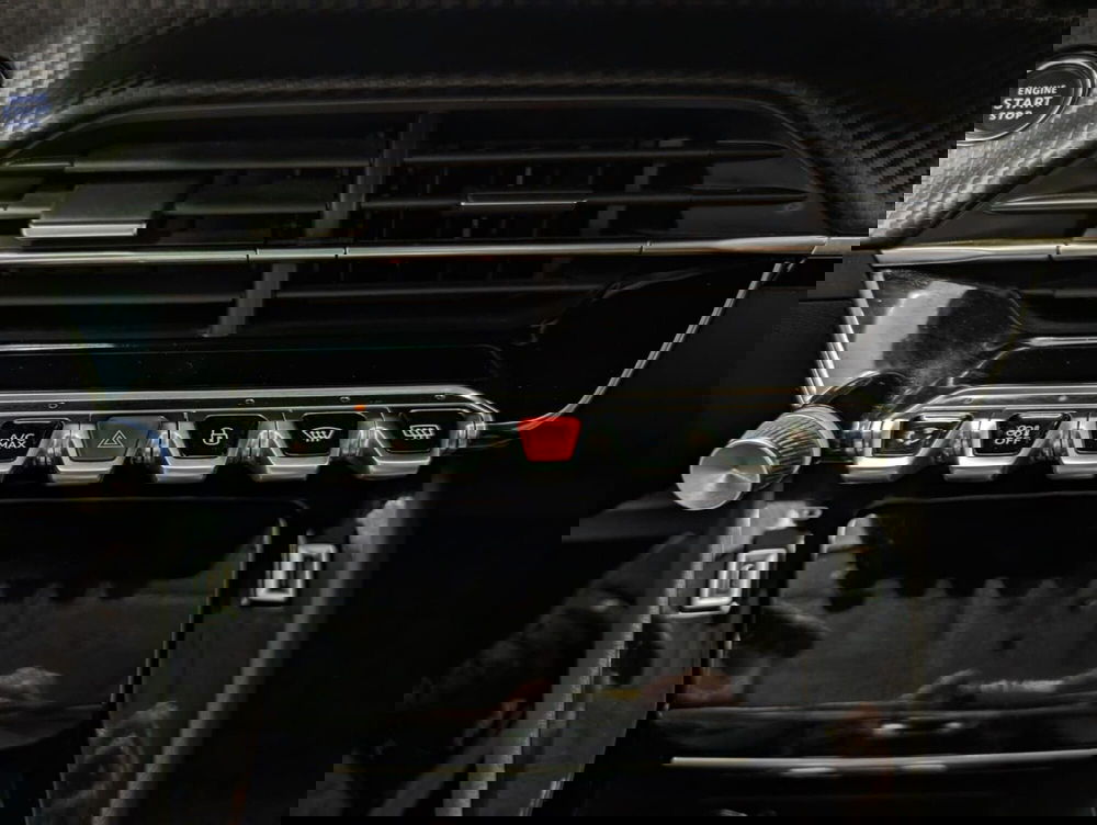 Peugeot 208 usata a Teramo (20)