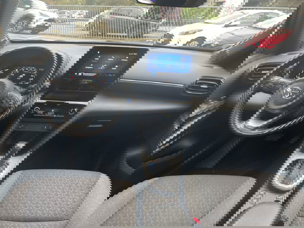 Toyota Yaris Cross usata a Piacenza (13)