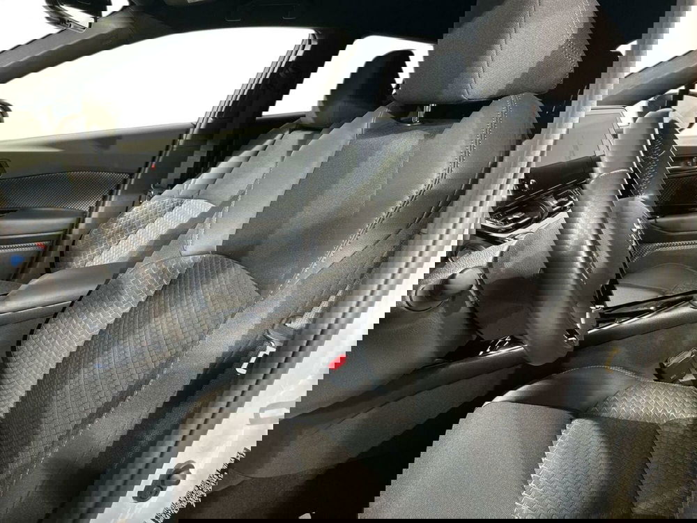 Toyota Toyota C-HR usata a Lecco (10)