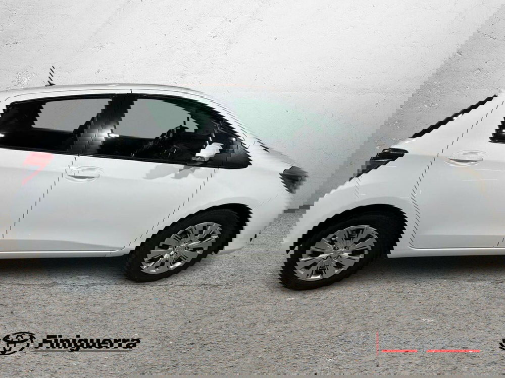 Toyota Yaris usata a Lecco (5)