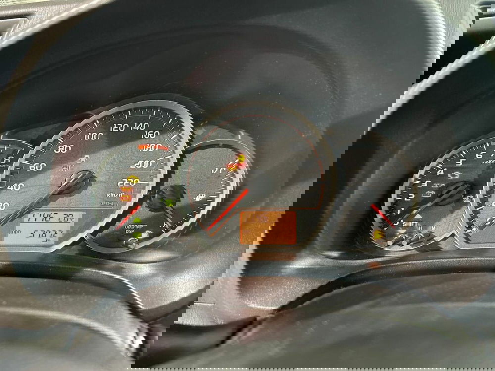 Toyota Yaris usata a Lecco (9)