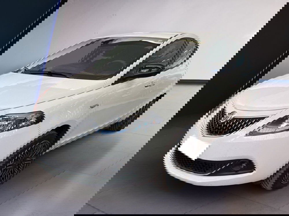 Lancia Ypsilon usata a Torino (2)